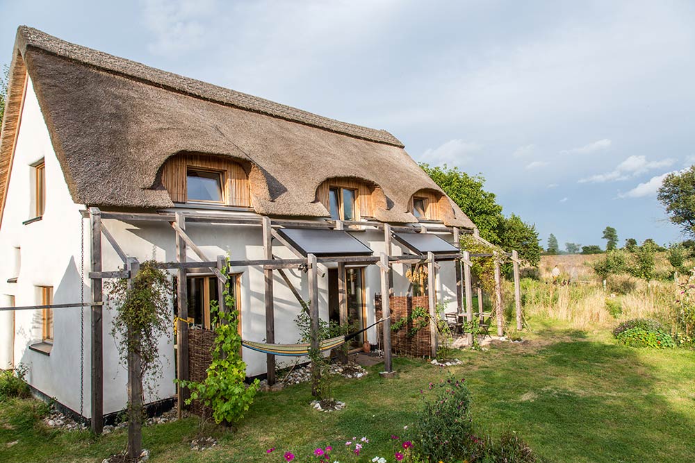 Norfolk strawbale cottage aims for passive passivehouseplus.ie